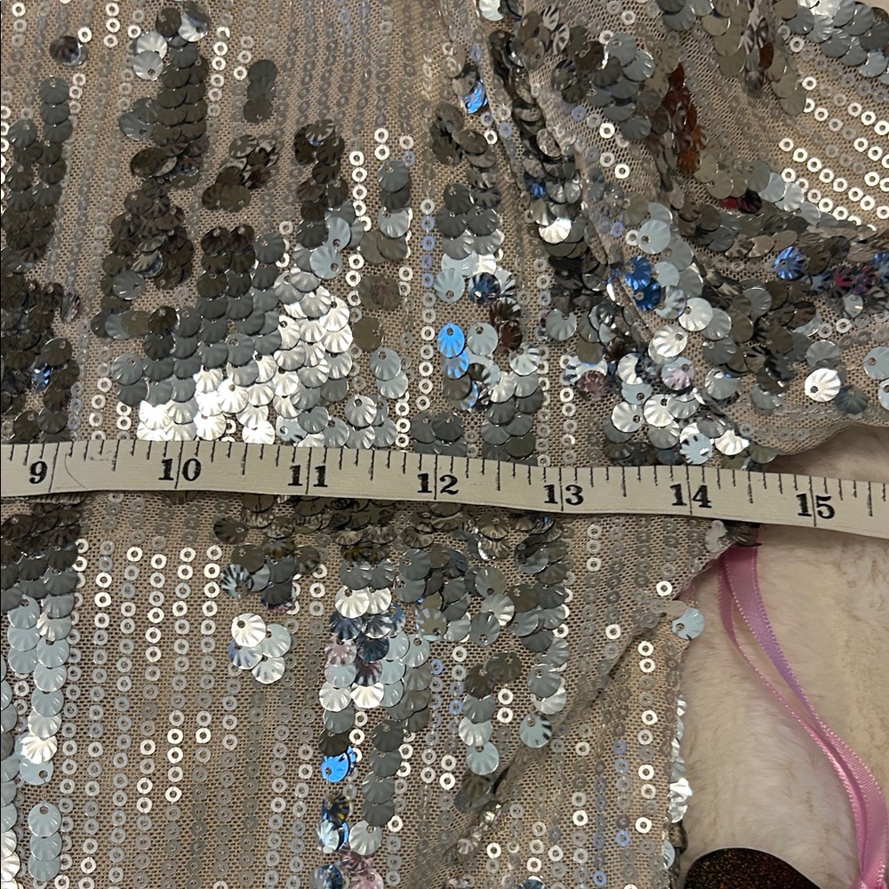 Madden Girl Silver Sequin Women's Top Size XS Party - Picture 8 of 8